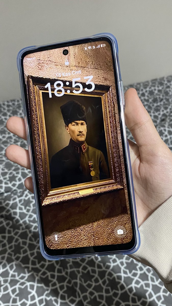 kardesimin duvar kagidi ya gururlandik....