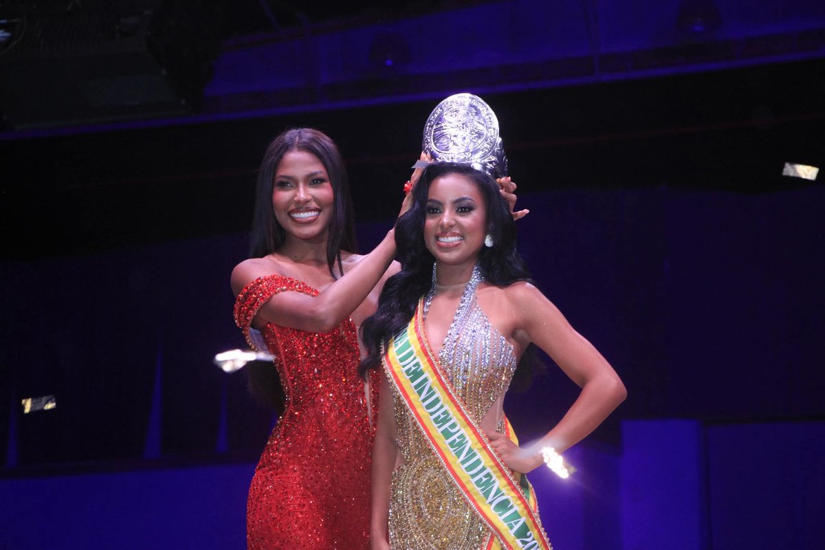 La #FiestasDeIndependencia no sólo cohesionan y exacerban el orgullo ciudadano por #Cartagena, sino que dinamizan su economía formal y popular, y llevan platica a los bolsillos de miles de cartageneros. 

Y bueno, ratifica una vez más que la cultura es uno de los ejes centrales