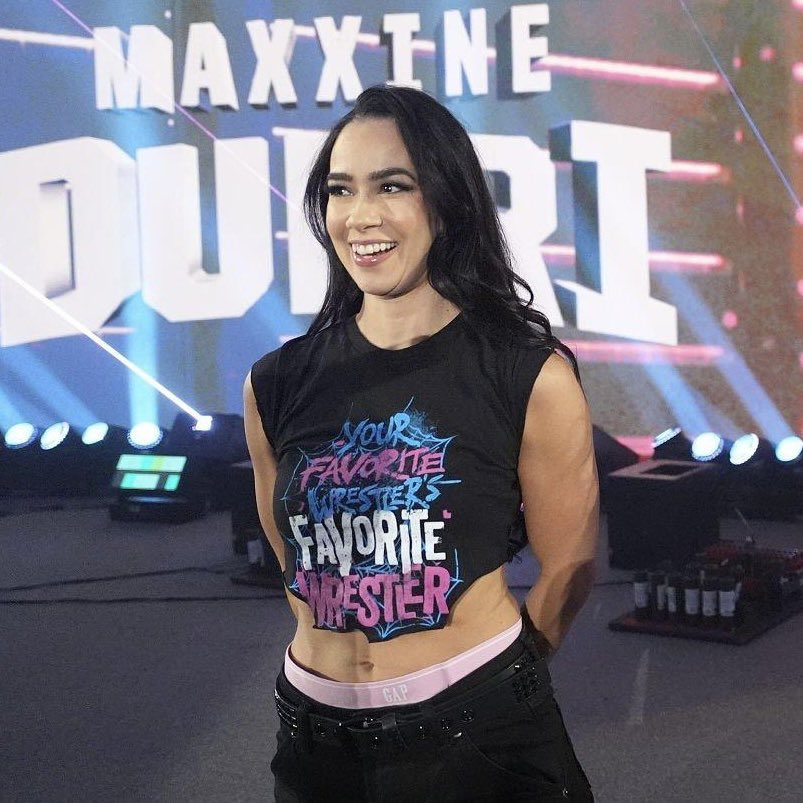 ForgetToLIV's tweet image. MOMMMMYYYYY