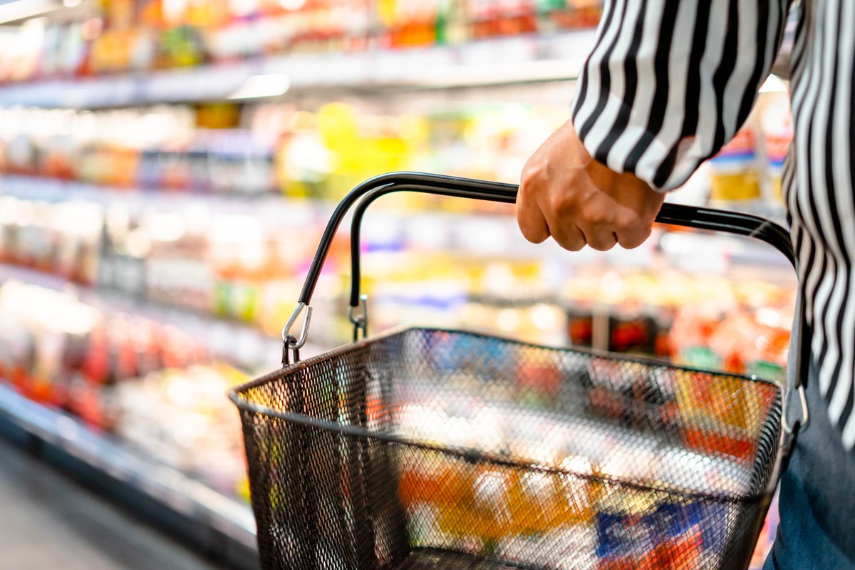 USDA_FNS's tweet image. USDA recently proposed stronger SNAP retailer stocking requirements to mitigate fraud, waste, and abuse and ensure additional nutritious food options for Americans in need. 🥦🥦🍎Comments close Nov. 24, 2025. Learn more: fns.usda.gov/newsroom/usda-…