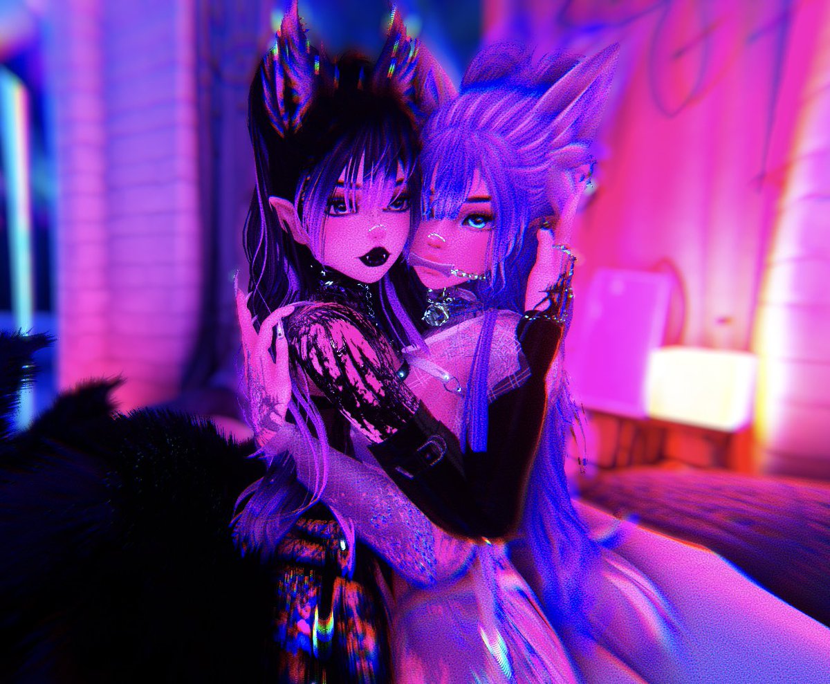 ℂ𝕝𝕦𝕓 𝔻𝕒𝕫𝕖 tweet media