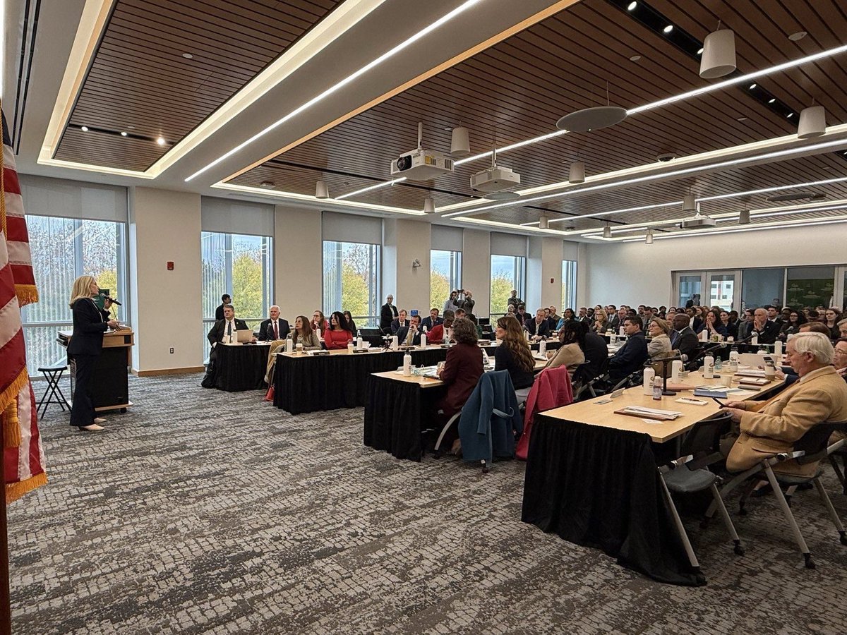 It was great to join <a href="/DelegateTorian/">Luke Torian</a> and the Virginia House Appropriations Committee at GMU today.

As Governor, I look forward to working with the General Assembly to pass a balanced budget that invests in our communities and makes life more affordable for Virginians.