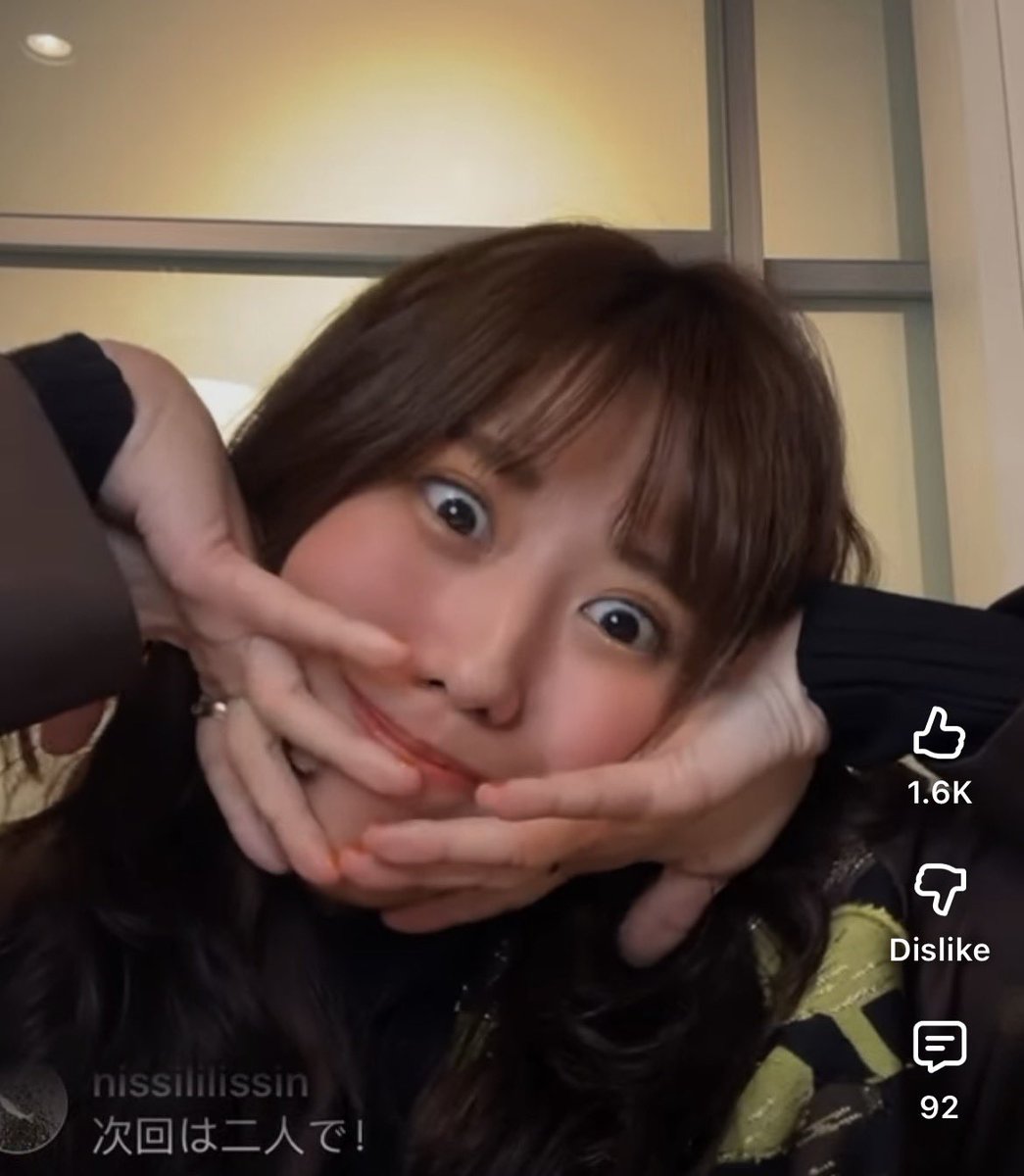 eggleman's tweet image. 皆さん、おはようございます  #BandMaid #WackyWednesday 
#PresentPerfect #SCOOOOOP
@saiki_bandmaid @kanami_bandmaid @misa_bandmaid @miku_bandmaid @achi_bandmaid