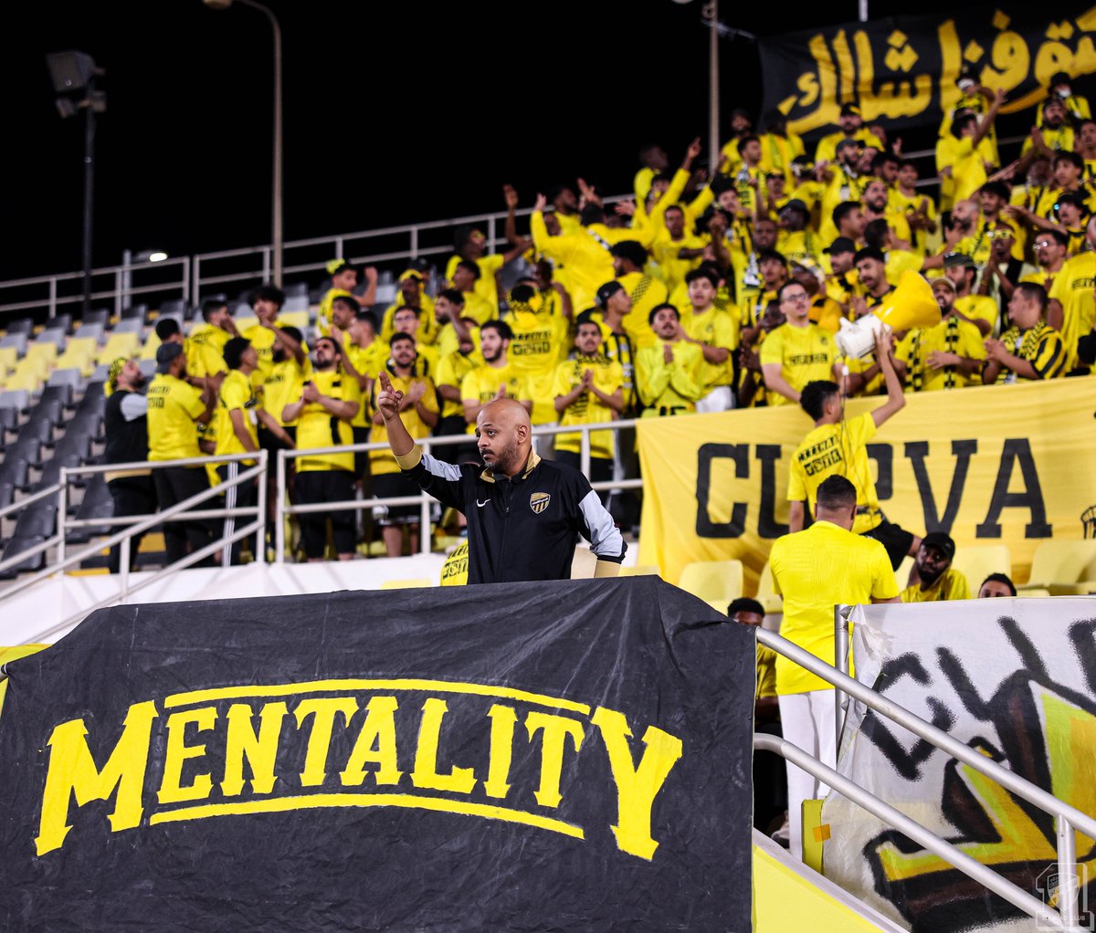 📸| تحضيراتنا تتواصل، بحضور أعضاء النمور ورابطة الجماهير 👏💛