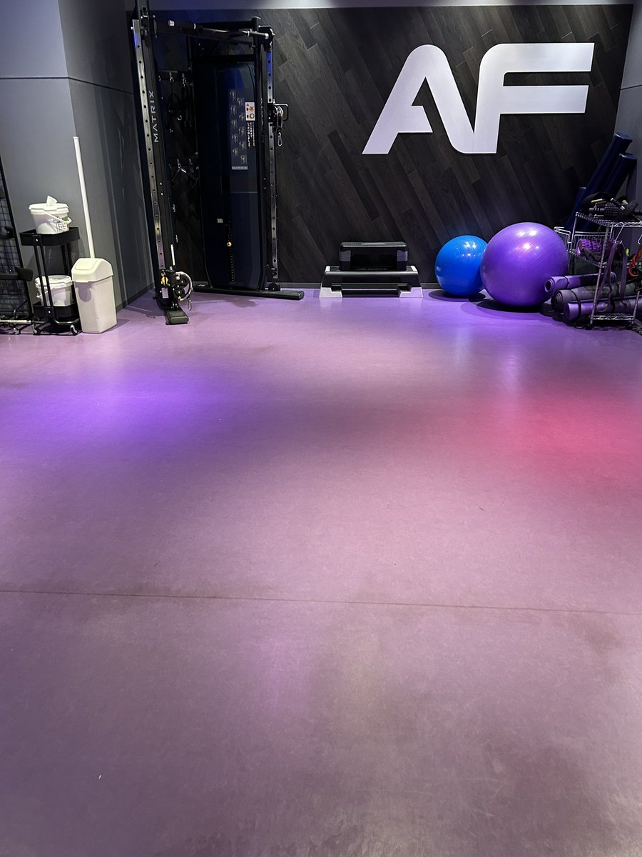 grimoire013's tweet image. 朝ジム。