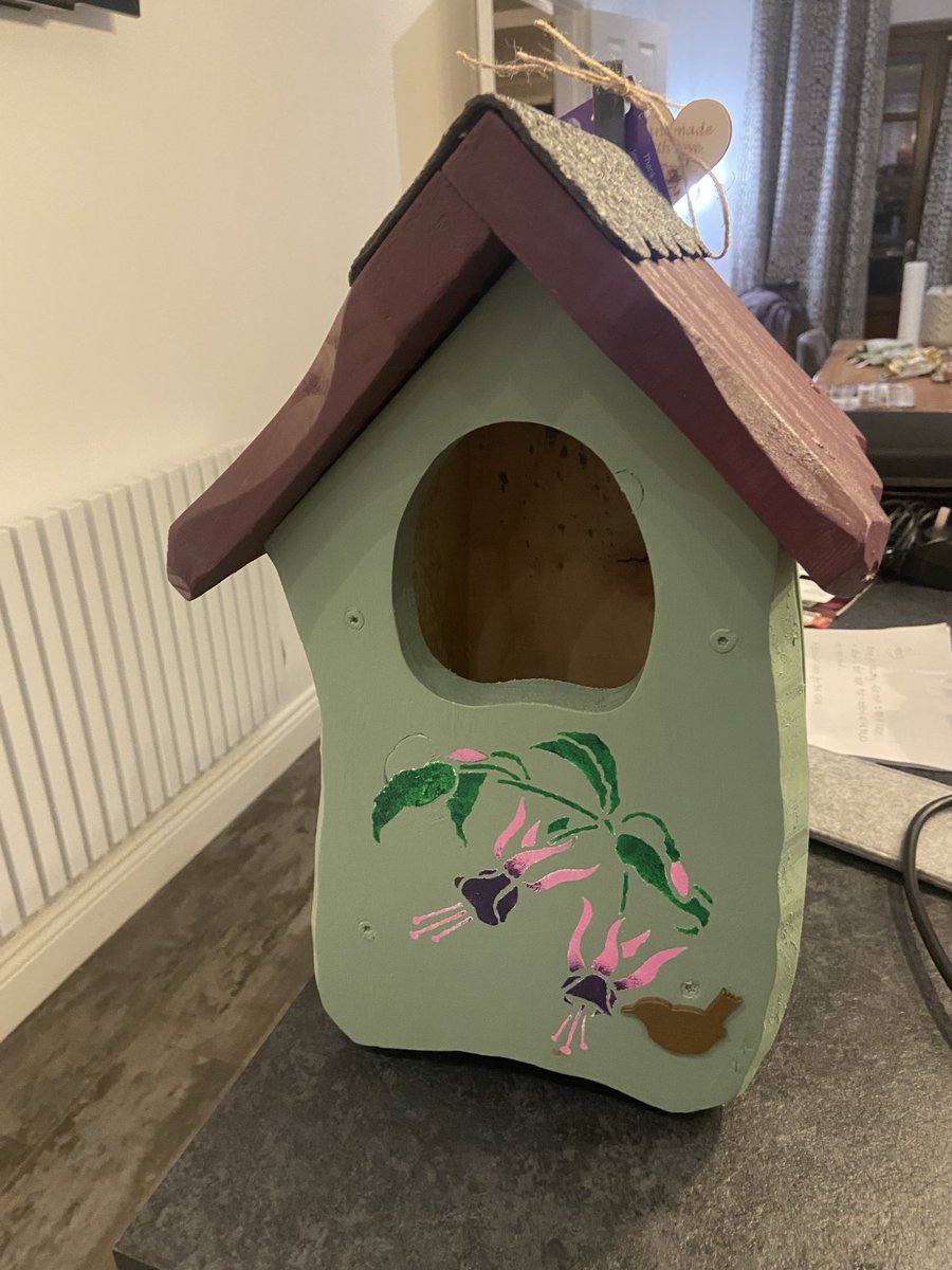 ⁦<a href="/JennyruthW/">Jennyruth Workshops #SmallFishBigPond #DonateLocal</a>⁩ another excellent purchase sold by the great sales lady Hannah - if you get the chance go to the workshop - guaranteed to spend for a great team 😆