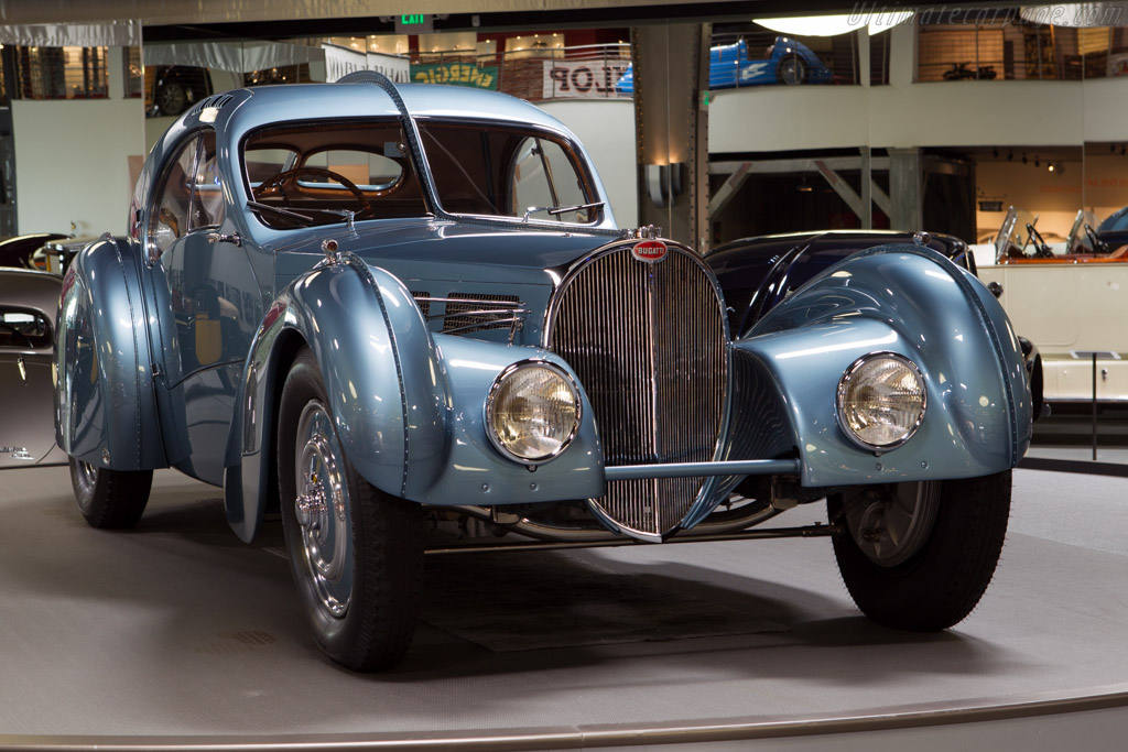 motorizm3's tweet photo. Bugatti Type 57SC Atlantic
#Bugatti #BugattiAtlantic #BugattiType57 #Retro #Motorizm https://t.co/RtGvM9VlJC