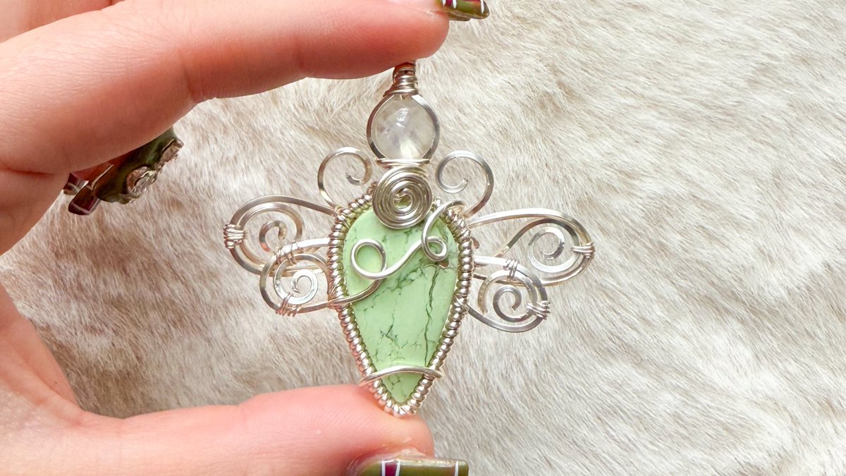 mildhippie's tweet photo. new look for the dragonfly fairy necklaces 🧚🌀

available Thursday 11/20 at 8pm eastern time https://t.co/PGE85lg0o9
