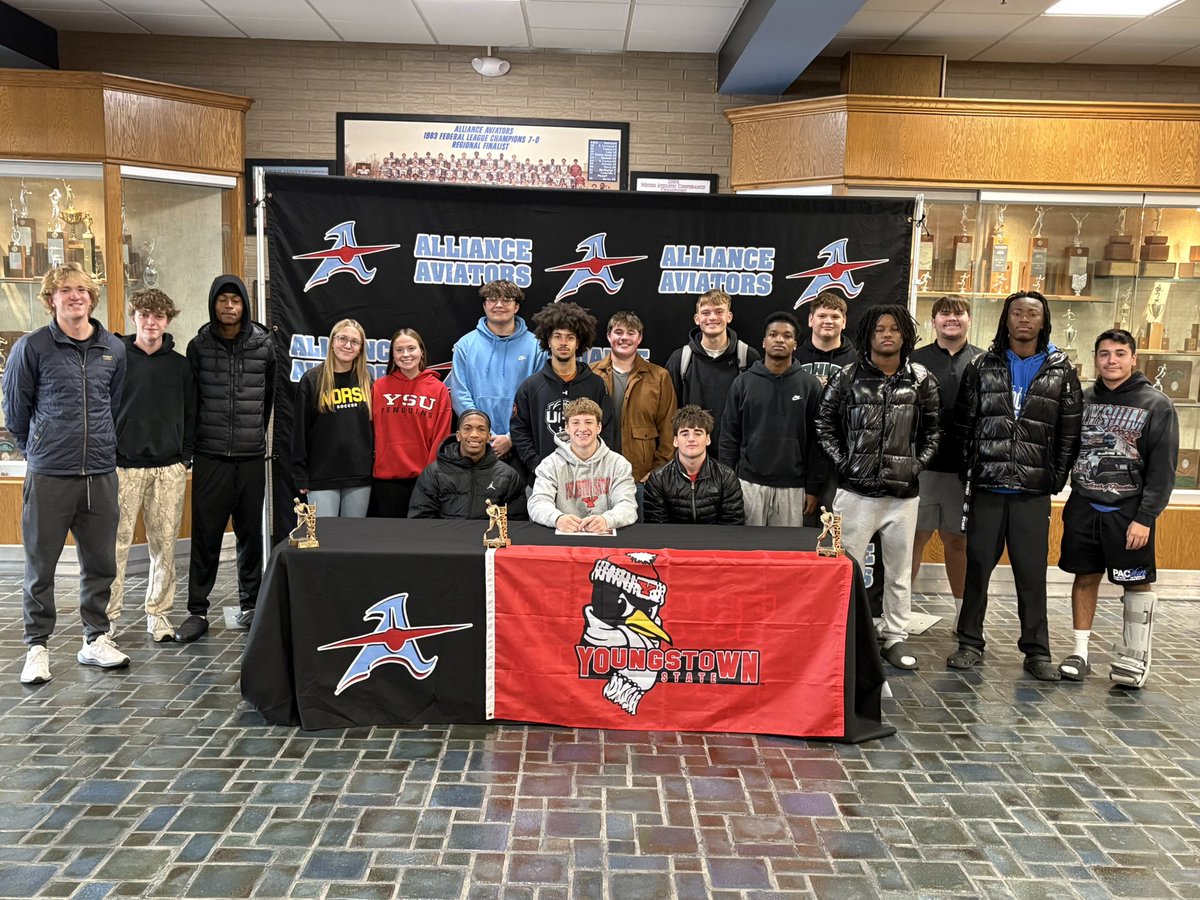 Congratulations to Bo Davis for singing his letter of intent to play baseball and attend Youngstown State University!