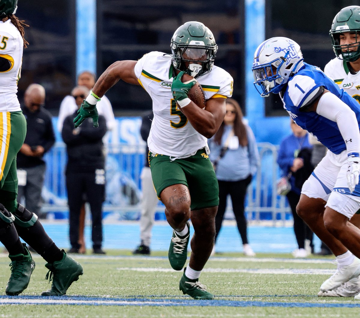 William & Mary Tribe Football tweet media