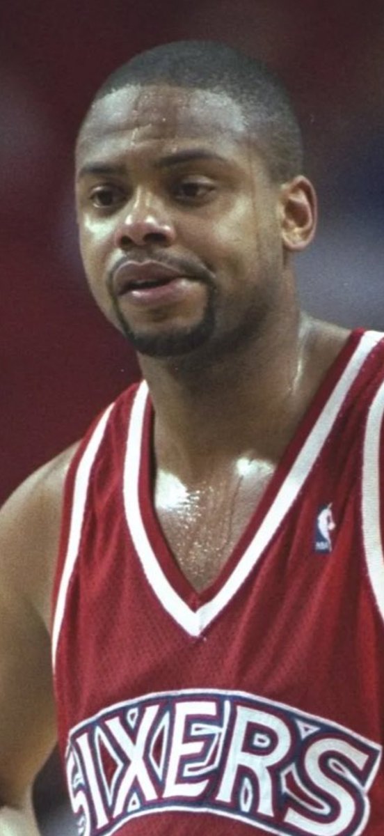 Yankees4_28's tweet image. HEY @marczumoff @alaatweets NAME THIS FORMER 76ER