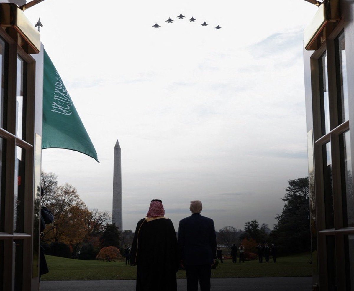 اللهم أحفظ سيدي ولي العهد
وأكرمه بكرمك ، وارفع رايته وزدهُ عزاً وتمكينًا  🫡🇸🇦
#محمد_بن_سلمان_في_واشنطن