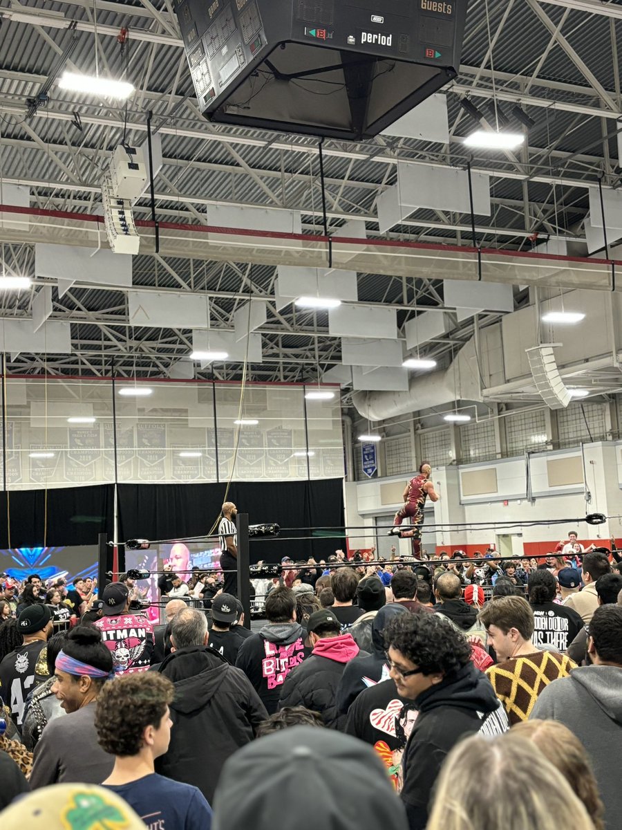 Scott44Mitchell's tweet photo. Nic Nemeth and Amazing Red truly killed it at House of Glory SuperClash. One of the best matches of the whole weekend, and one of the best matches of the night.
@NicTNemeth @AmazingRed_iOD #HOGClash #HOGSuperClash @HOGwrestling https://t.co/fReJQmIA9R