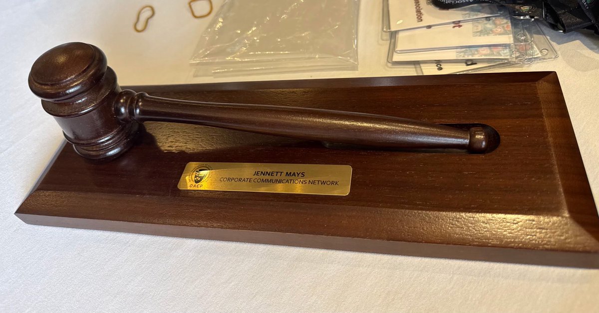 OACPOfficial's tweet photo. Congratulations to Jennett Mays of @BarriePolice, who we finally were able to honour with the caveated #OACP gavel for her exemplary work as Chair of the Corporate Communications Network! Jenna continues to support #police communicators &amp; our #CCN leadership! https://t.co/hOHzXF20uu