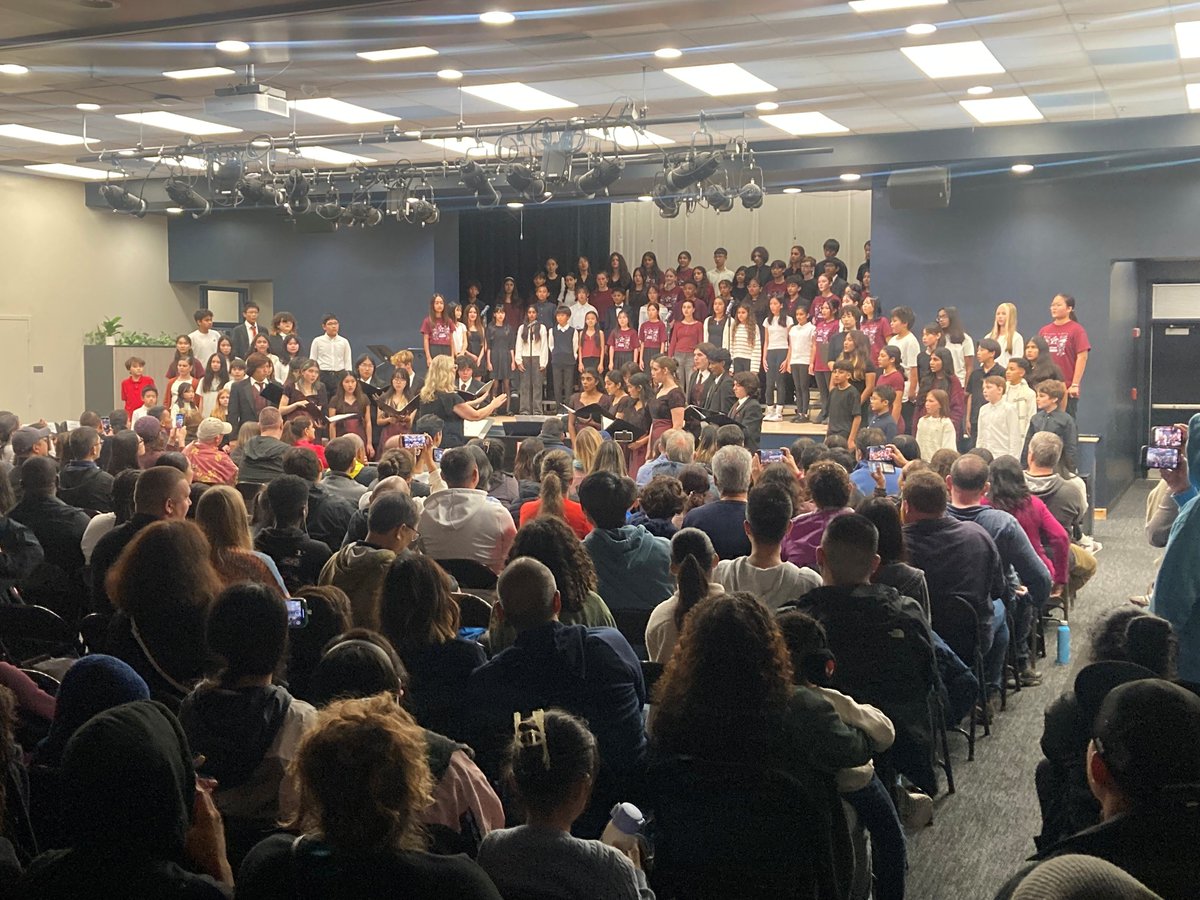 Thank you IHS for joining our vocal concert!