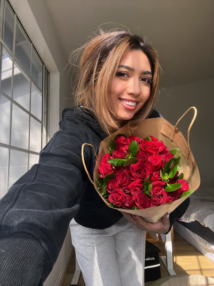 jacqueline tweet media