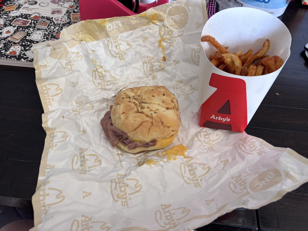 jonny_brice's tweet photo. Wow @Arbys . This sandwich is supposed to be “double”??  Charging $11 for this little pathetic excuse for a sandwich is a bold choice. You have NO meats. https://t.co/MmYF9owDYj