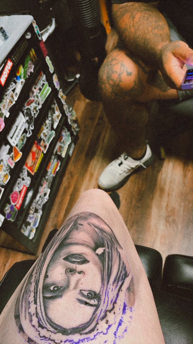 DogYears17's tweet photo. i truly didn’t think that she would be captured THIS well in a tattoo omg 

#halsey @halsey https://t.co/yTysGJENqX