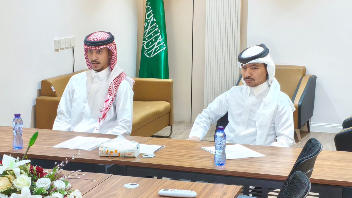 j4tarf's tweet image. ⬜️🟩

#جمعية_الطرف_الخيرية تجري مساء اليوم الثلاثاء 18-11-2025, المقابلة الشخصية للمتقدمين على وظيفة &quot;باحث اجتماعي&quot; والتي تم الإعلان عنها في وقت سابق.