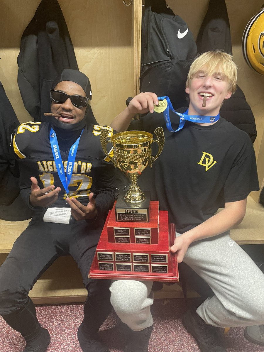 Free_Hakeem2x's tweet photo. BacktoBackchampion🏆 https://t.co/fkCHVoaI54