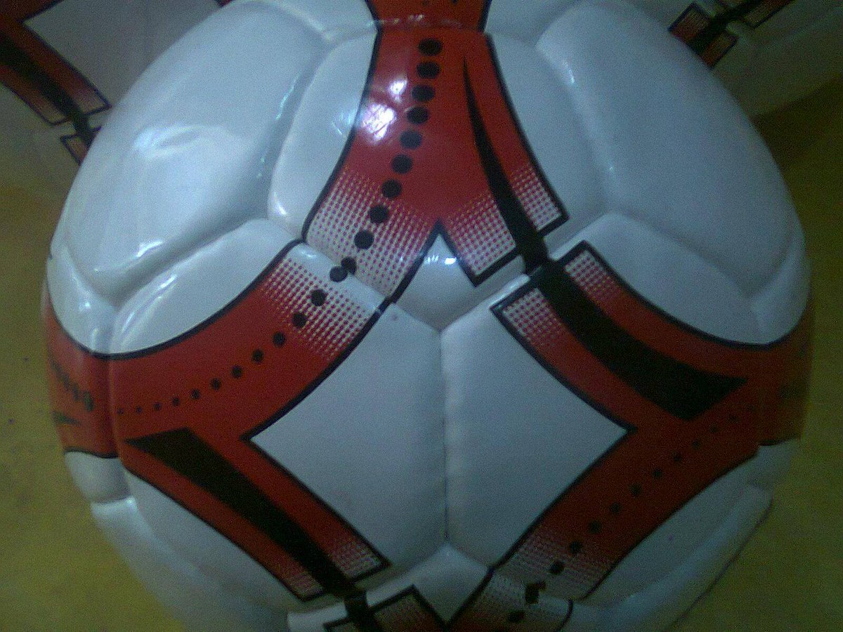 AkmalShahzad3's tweet photo. As a professional manufacturer, we guarantee:
High-quality products  that meet your highest standards
Custom designs to make your team stand out
Timely delivery to ensure you're game-ready https://t.co/4JnmpQyr0z