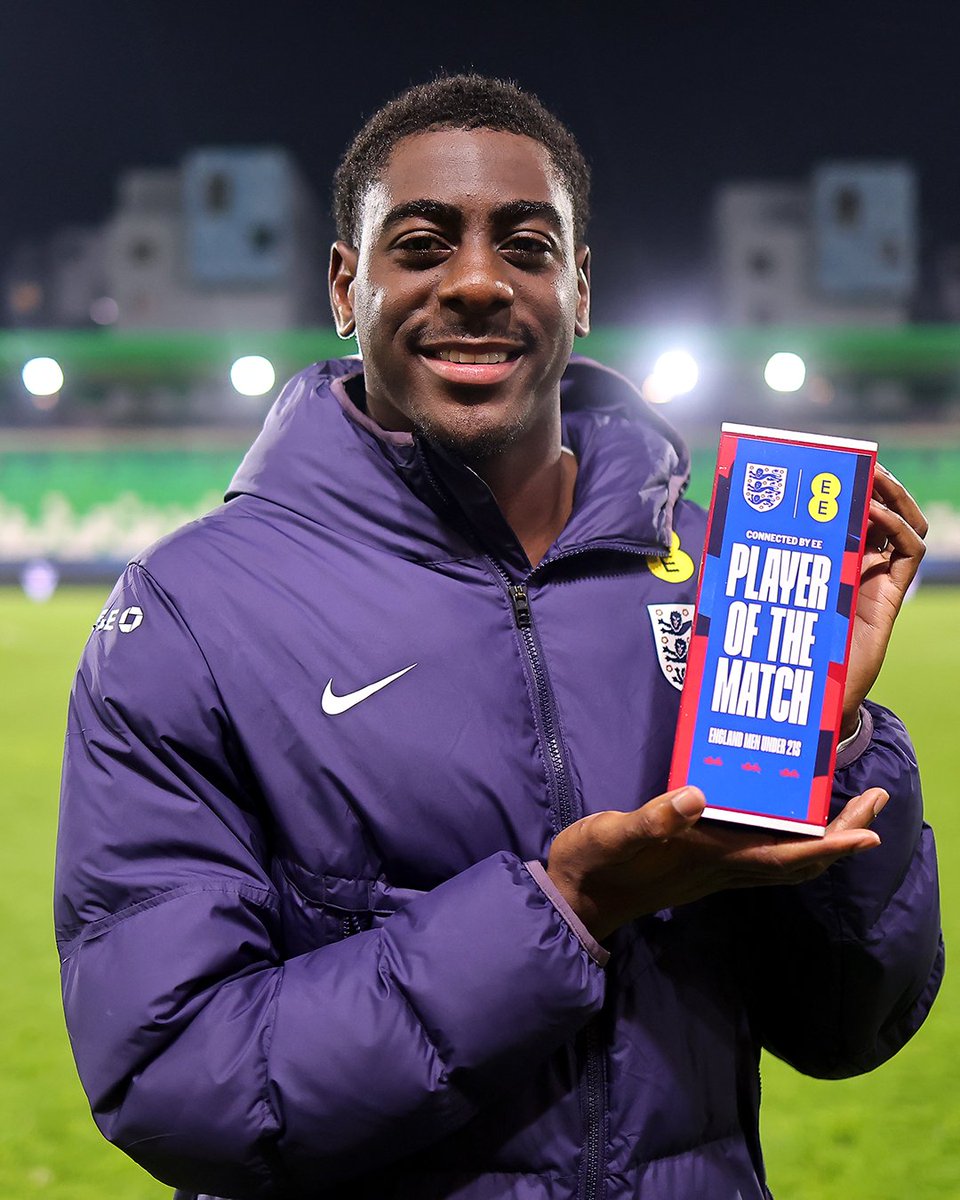 England's tweet image. Clinical in front of goal 🥶

Your #YoungLions Player of the Match connected by @EE: Divin Mubama! 💫