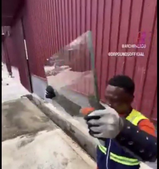 kabuteyyy's tweet image. twitter boys when the cooking be;

    Ama Burland                            Adjoa Tee