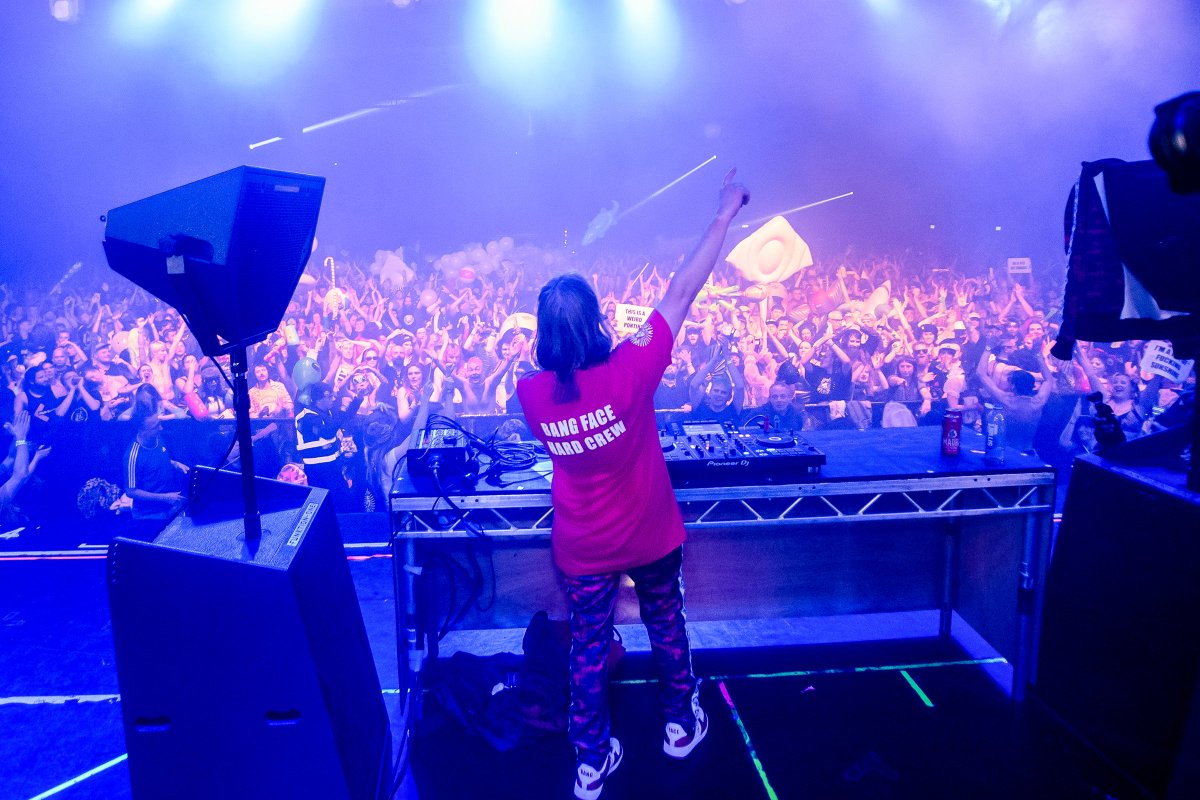 BANG FACE tweet media