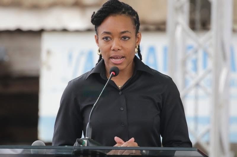 Hajjyass70's tweet image. Strength!👊🏽