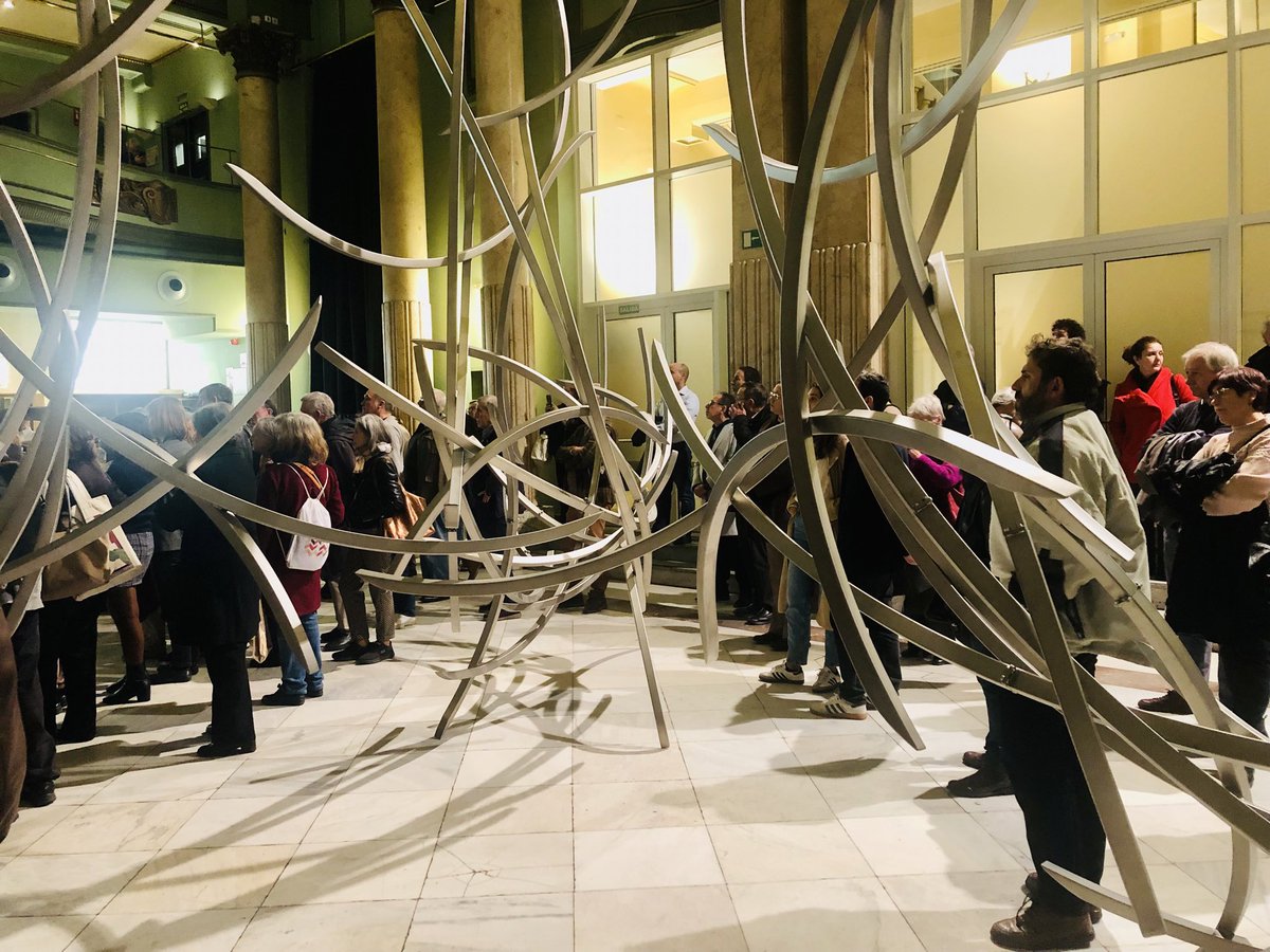 Maravillosa la exposición "Origen. El círculo en transformación" de la artista Mar Solís. En la inauguración de la Bienal Ciudad y Ciencia del <a href="/cbamadrid/">Círculo de Bellas Artes - Casa Europa</a>.
¡Seguimos con un intenso programa de actividades durante toda la semana!