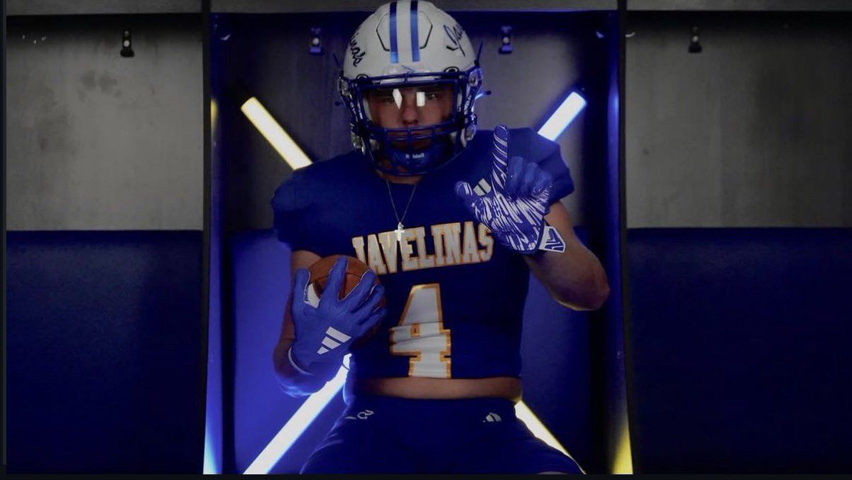 #AGTG
After a great conversation with <a href="/CoachEMo_/">Eddie Moten</a> I’m blessed to receive an offer from Texas A&amp;M Kingsville #GoJavelinas