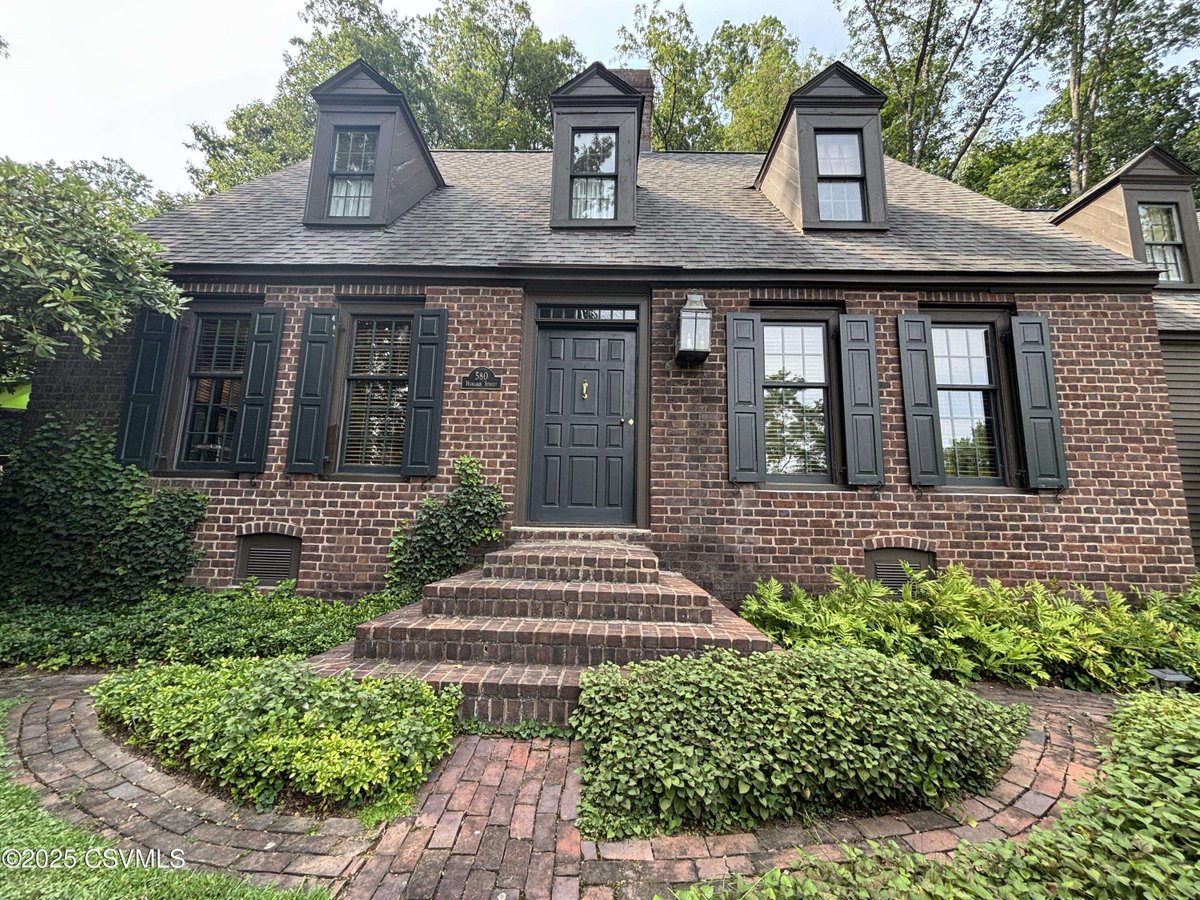 KeyPartnersReal's tweet image. 580 HEMLOCK ST, Bloomsburg, PA 17815 just sold! Contact us for assistance in doing the same with your property. It would be our pleasure to work with you.