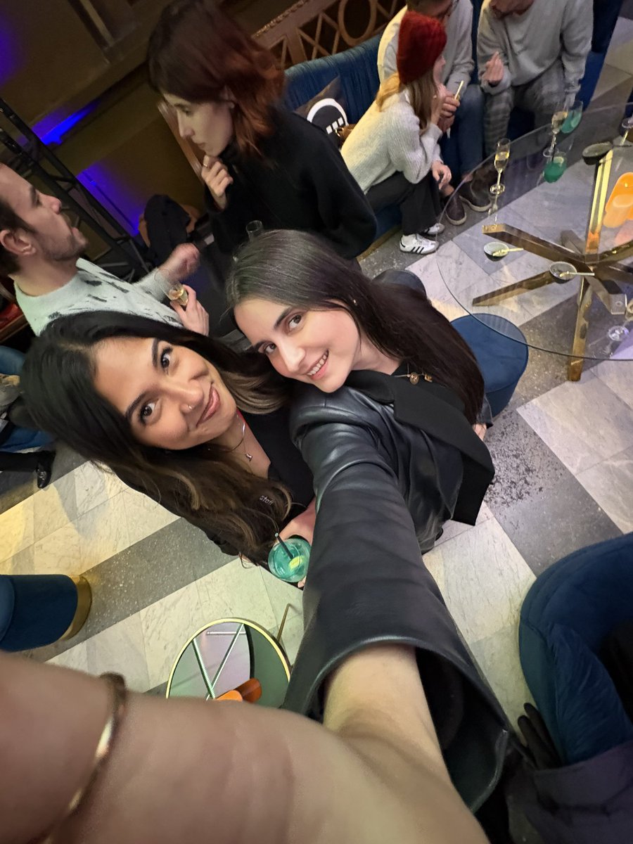 design_thyme's tweet image. Just finished up two days in London for the Midnight Summit 

Loved seeing so many old and new faces