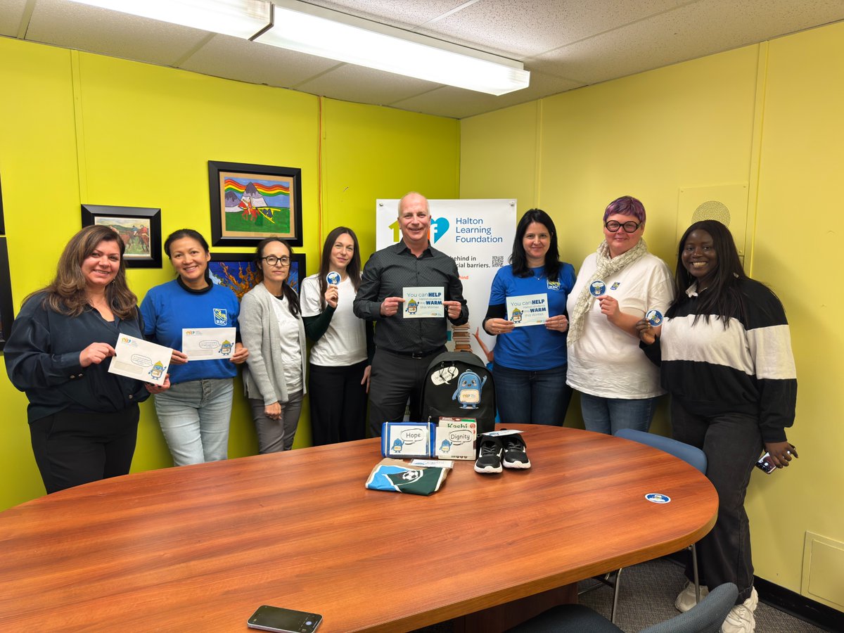 HaltonLearnFDN's tweet image. A big thank-you to Daniela Enache, Margaret Majkowska, Catherine Uy, Christina Bauer, and Angelique Riviere from @rbc for spending their morning stuffing letters from Carrie the Backpack to our community members. Your support helped Carrie stay focused on her mission!