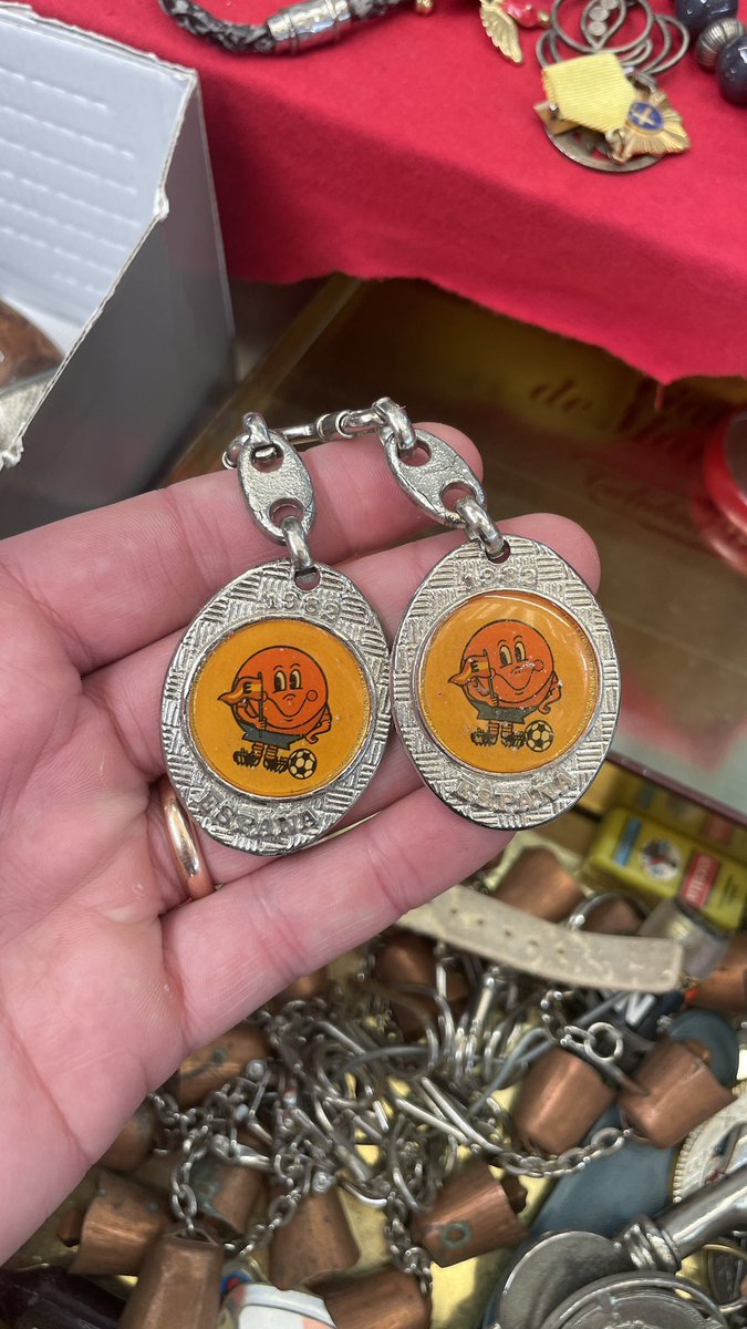 RB - CSJ / 90 Vintage Football Store tweet media