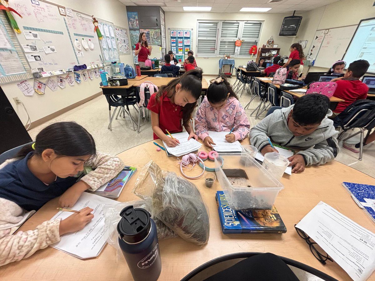 MDCPSSci's tweet image. We are learning about plants, 🌷weathering, erosion, and the infusion of reading in science; making magic at @Sweetwater_Elem and our schools @MDCPS. 

#YourBestChoiceMDCPS 

@AileenVega123 @WendyForteza @DaneMDCPS @NestorEMarcia @MDCPSSTEAM @AcademicsMDCPS @alexsantoyo75