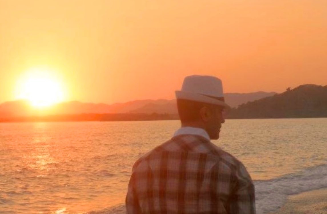 Explorerr_m's tweet image. #GoldenHourSurvivor ☀️