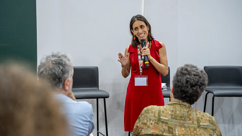 CGIAR's tweet image. 💡 Locally-led adaptation means ensuring that communities are empowered to lead sustainable adaptation to climate change. 

Learn more in our #COP30 session with @CGIARclimate @irri @CIMMYT @IFPRI @IWMI_ @gatesfoundation @CAREBdesh @ZambiaMinistry

🎥 youtu.be/lcDrDgVkhMc