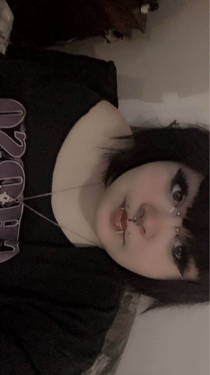 Pierrette_Notes's tweet image. I  miss my hair like this it was giving Henrietta I miss it