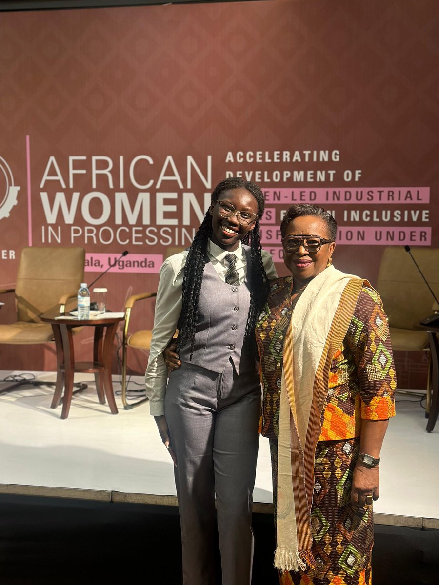 LL_Misandrist16's tweet image. "BUSINESS IS WAR"📌 - the iconic words of an iconic warrior. 

Ladies and gentlemen, the honour was mine to not only stand next to but also learn from one of Africa's mothers of economic growth, Mrs. Chinwe Ezenwe, the president of #AWIP - Nigeria.😊 

#AIW2025 
#WomenInIndustry