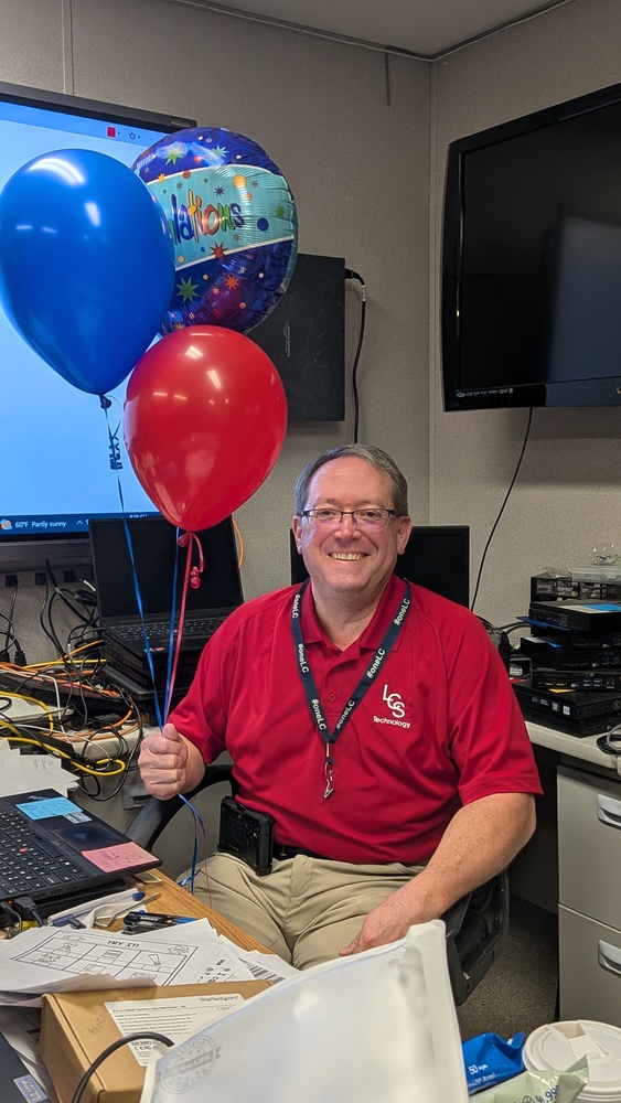 Luna Named 2025 Supervisor of the Year lcdoe.org/o/lcs/article/…