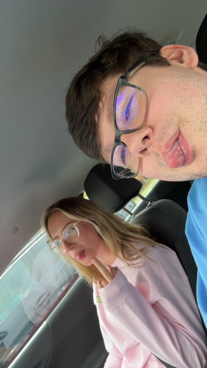 Court🪴 tweet media