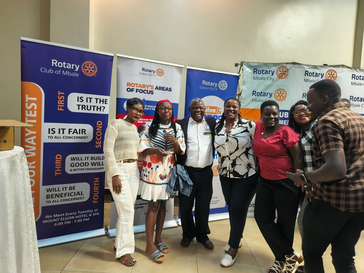 We created some great memories tonight at <a href="/RotaryMbale1964/">Rotary Club of Mbale</a> &amp;  <a href="/MbaleCityRotary/">Rotary Club Mbale City</a> as they  jointly hosted DG <a href="/dgrotaryd9213/">DG Geoffrey Martin Kitakule</a> who appreciated the great works both clubs are doing the communities &amp; encouraged them to keep doing good &amp; continue giving to TRF.
#Elgonians