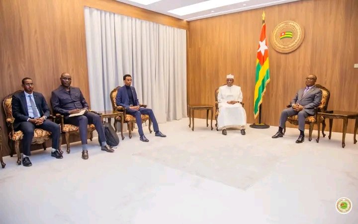 bensimon_y58629's tweet image. En escale à Lomé, une délégation du Parlement tchadien a échangé avec le Président de l’Assemblée nationale togolaise. Objectif : renforcer les relations interparlementaires et partager les bonnes pratiques. #Coopération #Parlements #Afrique