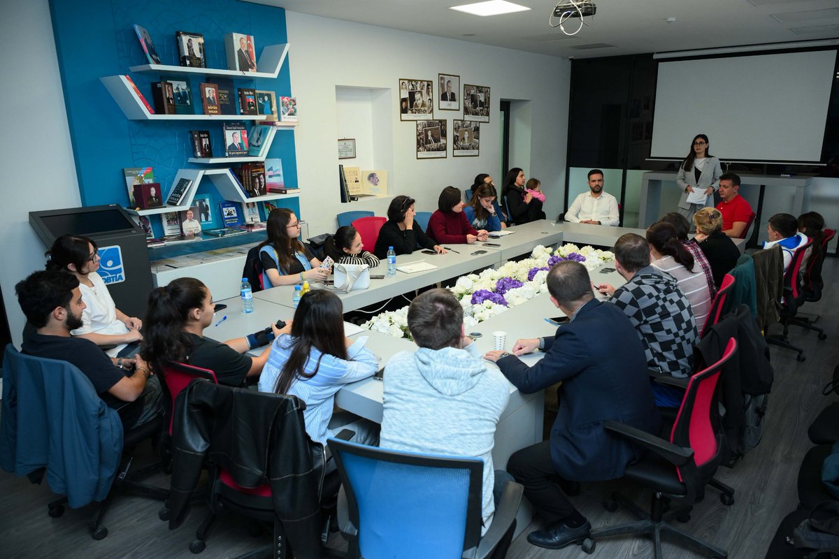 ArcheryAZE's tweet image. The #Azerbaijan Archery Federation’s #archery refereeing training, held on November 16–18 under the leadership of international-level #judge Alper Guler, who was invited from #Turkey, has successfully concluded.