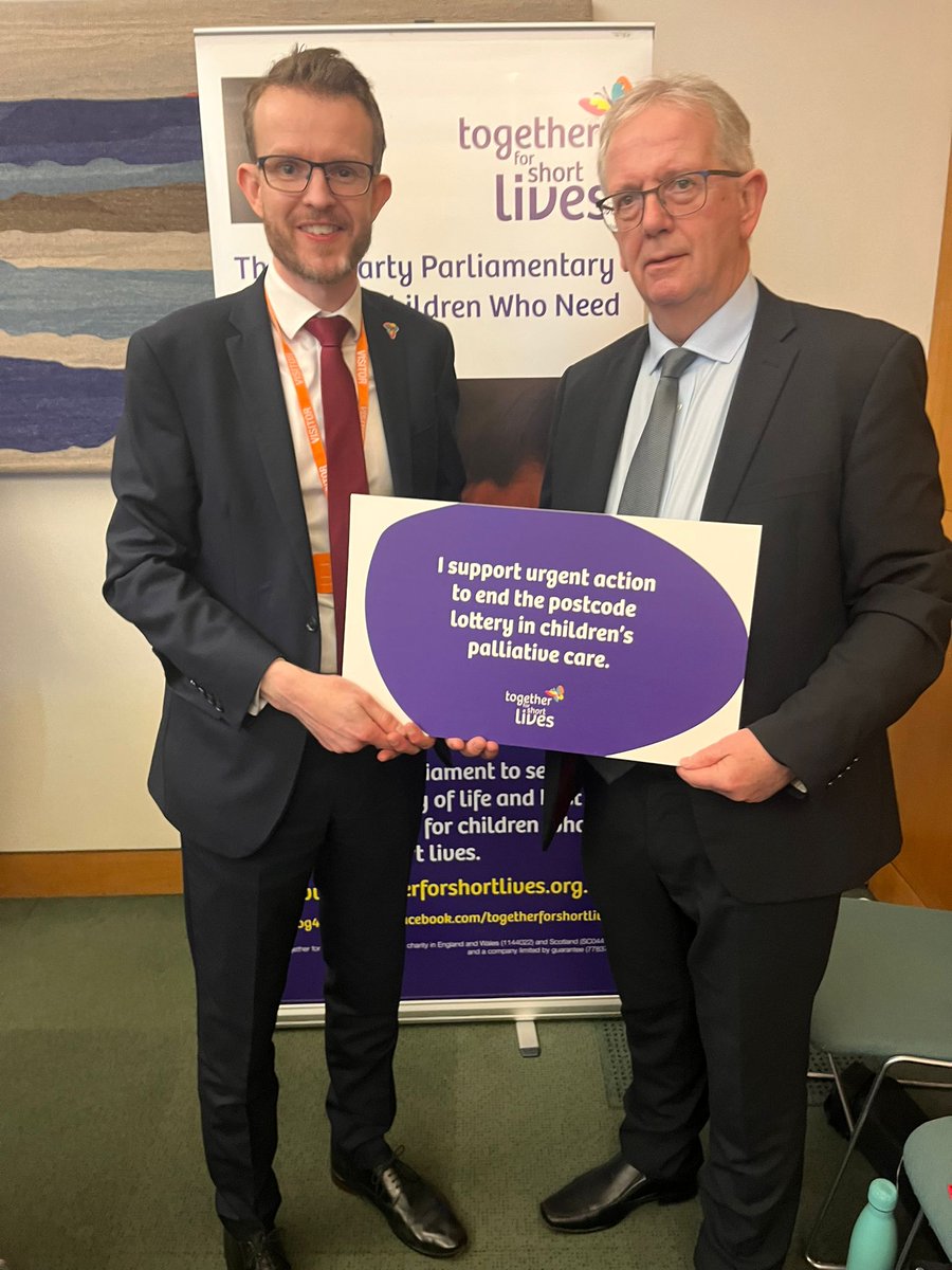 At today's APPG for Children Who Need Palliative Care event, I  was pleased to meet with James Cooper, Head of External Affairs and Membership <a href="/Tog4ShortLives/">Together for Short Lives</a>, which <a href="/supportCHAS/">Children's Hospices Across Scotland</a> is a member organisation and discuss <a href="/scotgov/">Scottish Government</a>'s new palliative care strategy and support for CHAS.
