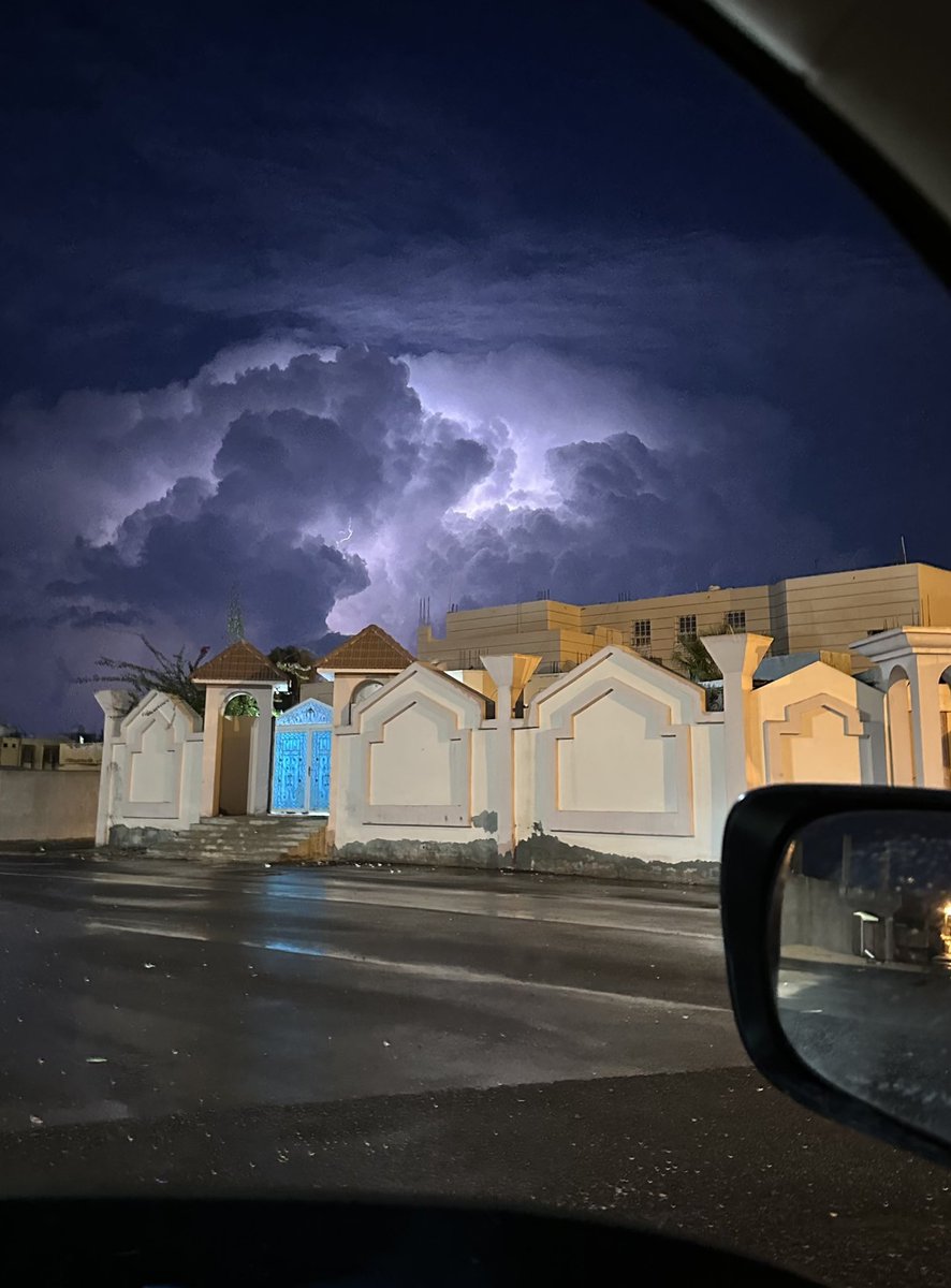 اهبد اي صورة عندك بالألبوم