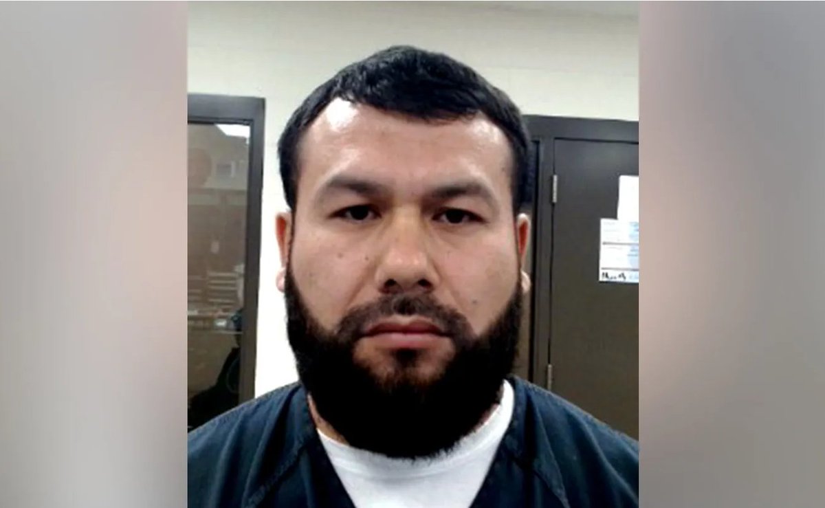 PAGOP's tweet image. 🚨 Shapiro Issued CDL to Known Terrorist 🚨

You can&apos;t make this stuff up.

An illegal immigrant who is a WANTED TERRORIST from Uzbekistan was driving an 18 wheeler with a CDL that he received under Governor Josh Shapiro&apos;s watch. The terrorist was wanted for recruiting extremists…