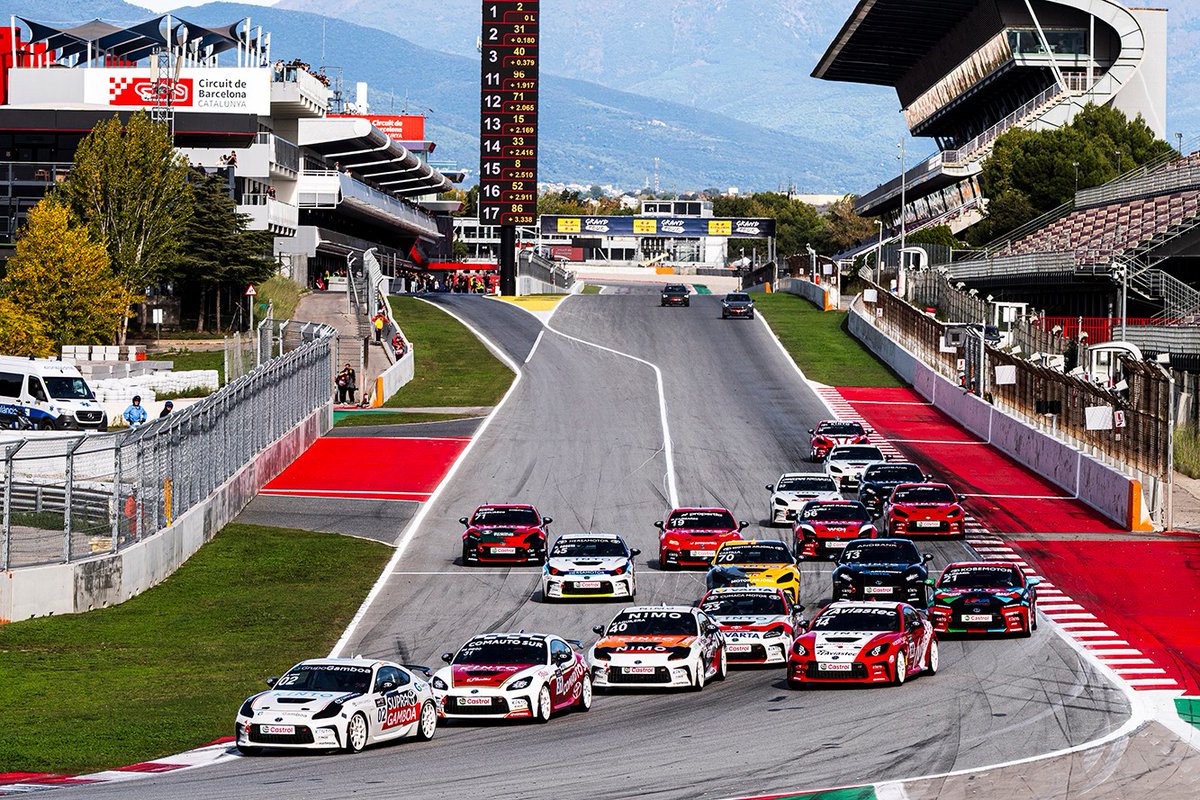 EPIC Racing Weekend tweet media