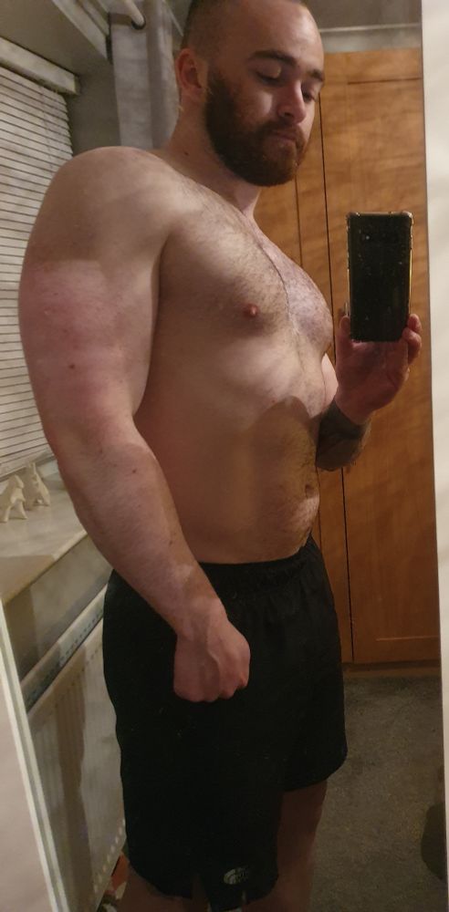Locked_Muscle's tweet image. Back when I was probably my biggest.